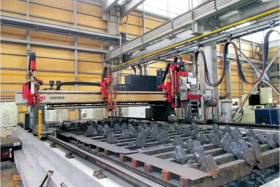 極厚gasNC切断機