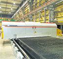 Fiber laser cutting machine